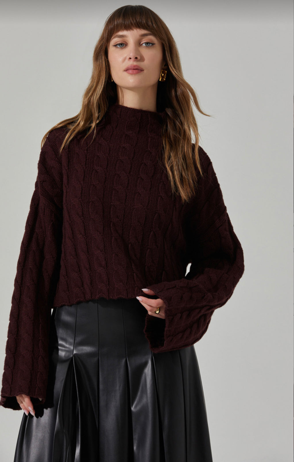 Vio Sweater