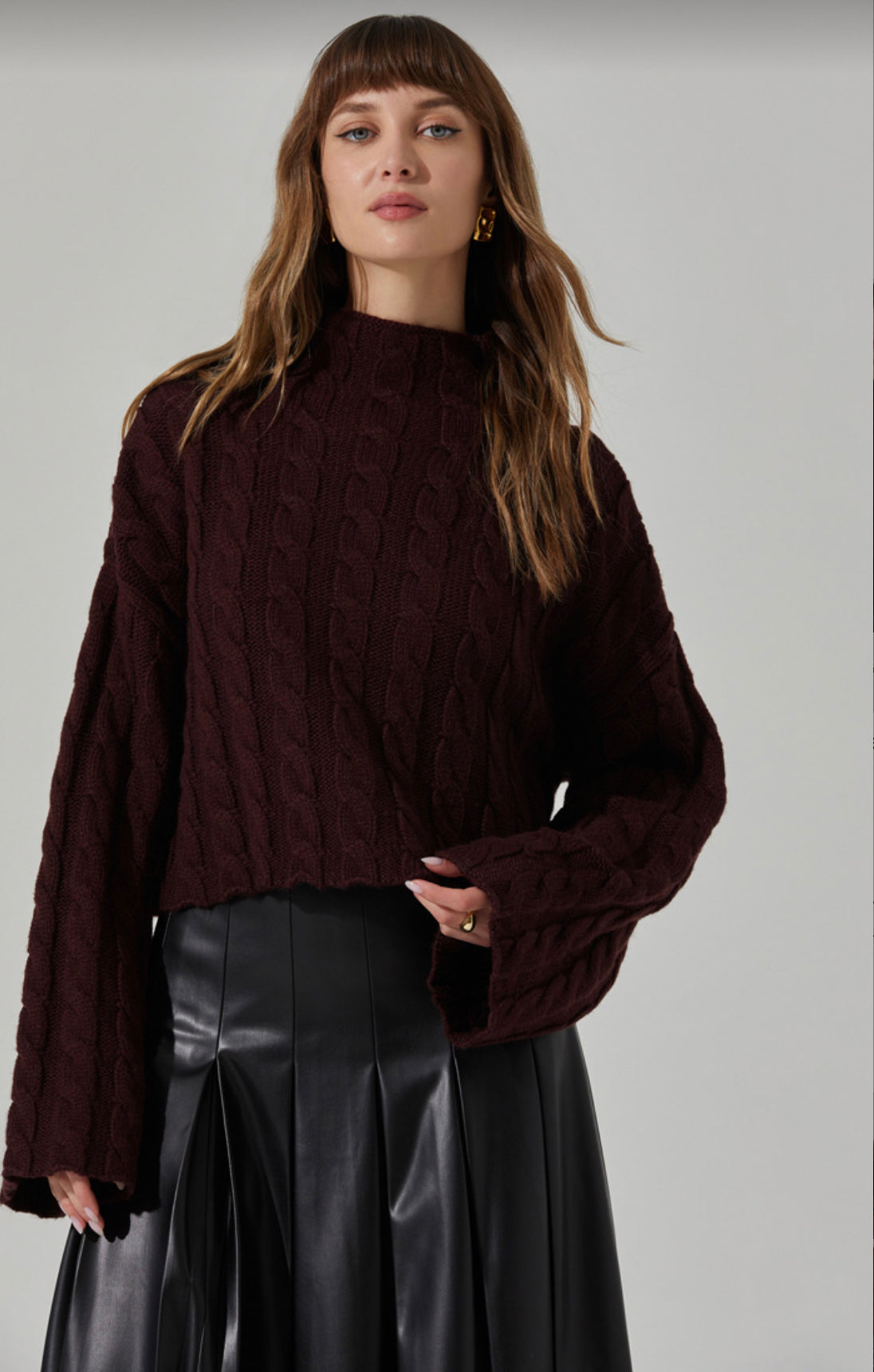 Vio Sweater