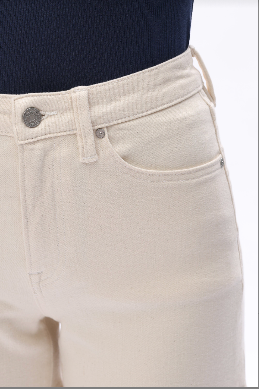 Elowen Shorts